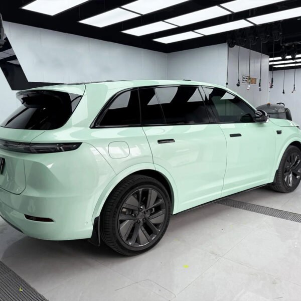 Vinilo Wrap Verde Pastel Perlado Gloss - Image 4